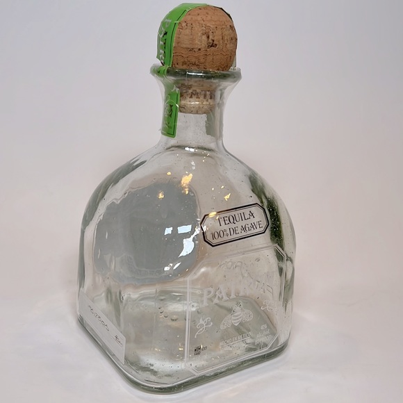 750 ml Silver Patron Tequila Empty Glass Bottle with Box - Picture 5 of 9